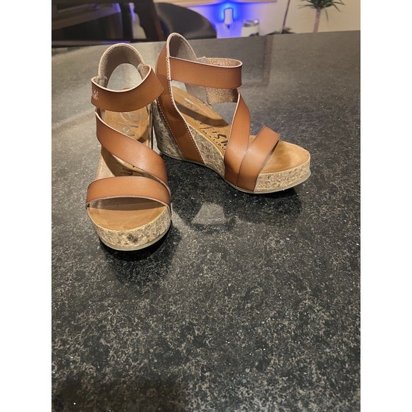 Blowfish Shoes Blowfish Malibu Hapuku Womens Wedges 7 Brown Cork